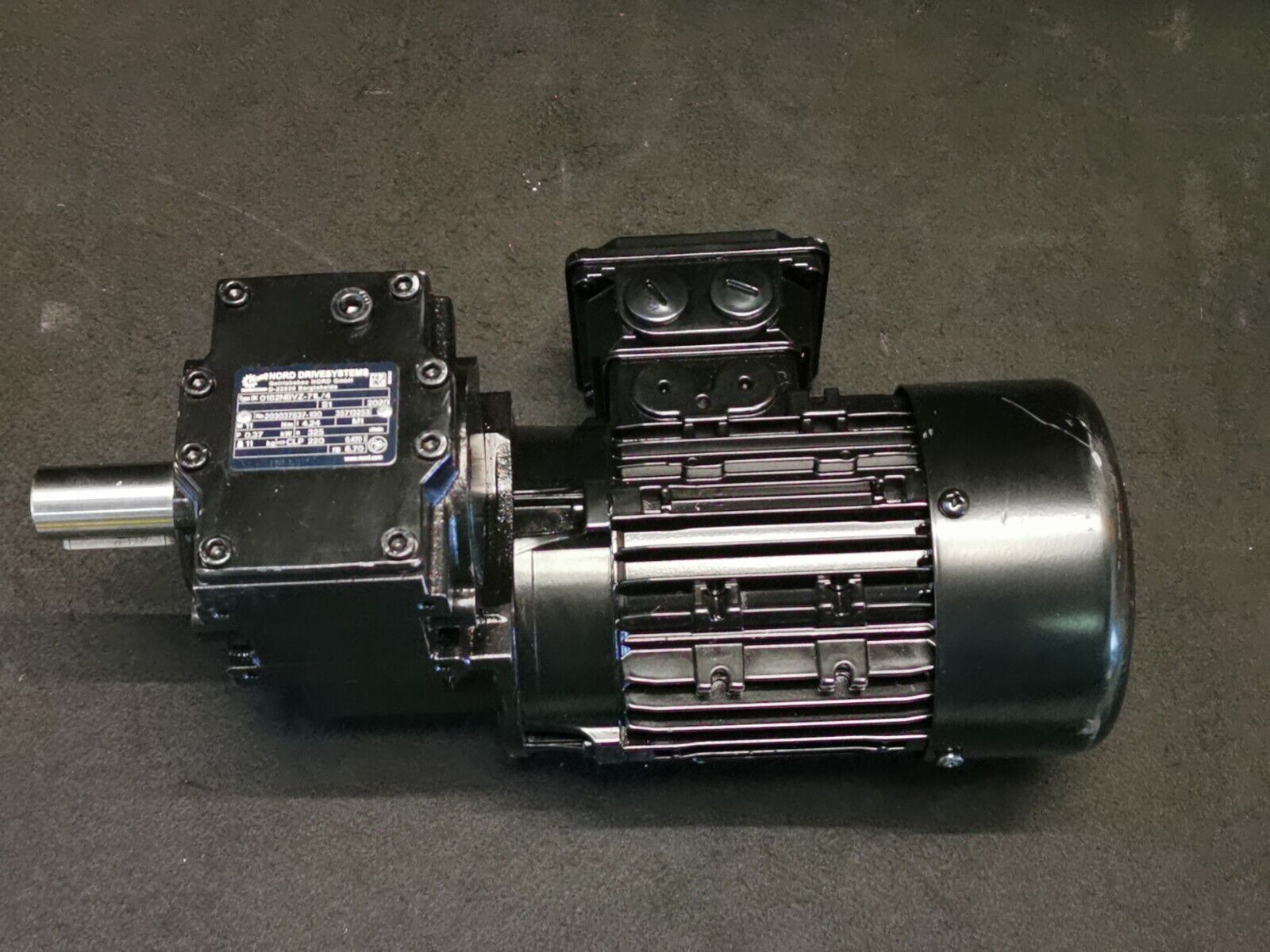 Nord 0182NBVZ-71L/4 Getriebemotor