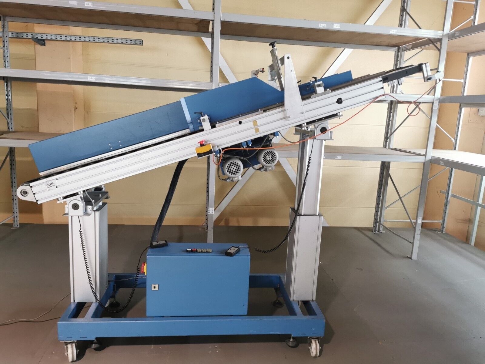 Berton Förderband Transportband Höhen und Längsverstellung Autoloader US35