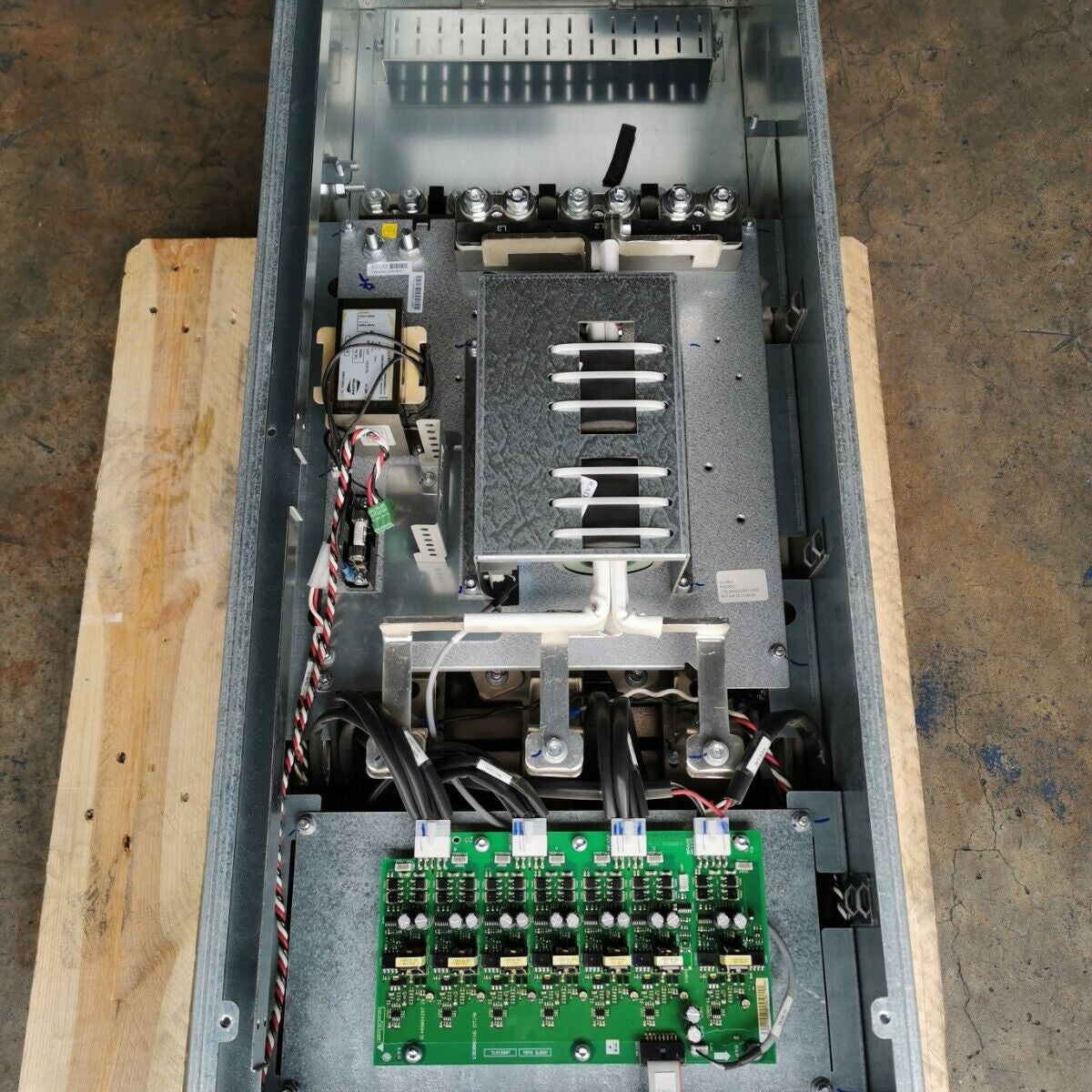 Lenze E94ASHE2454A22NNNN (1591733)