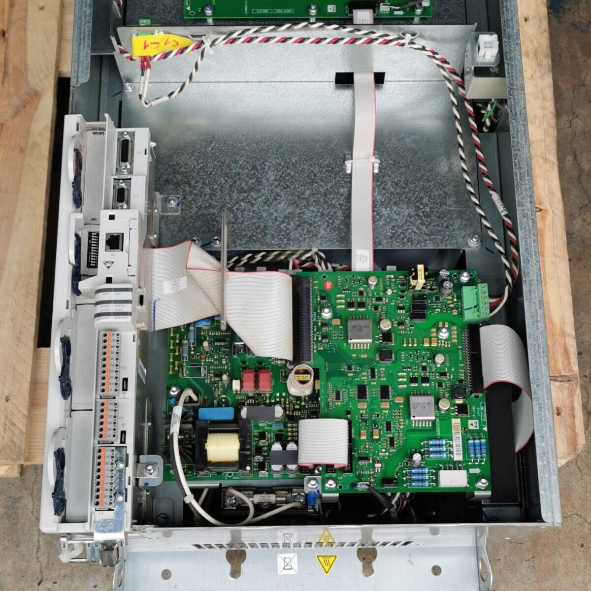 Lenze E94ASHE2454A22NNNN (1591733)