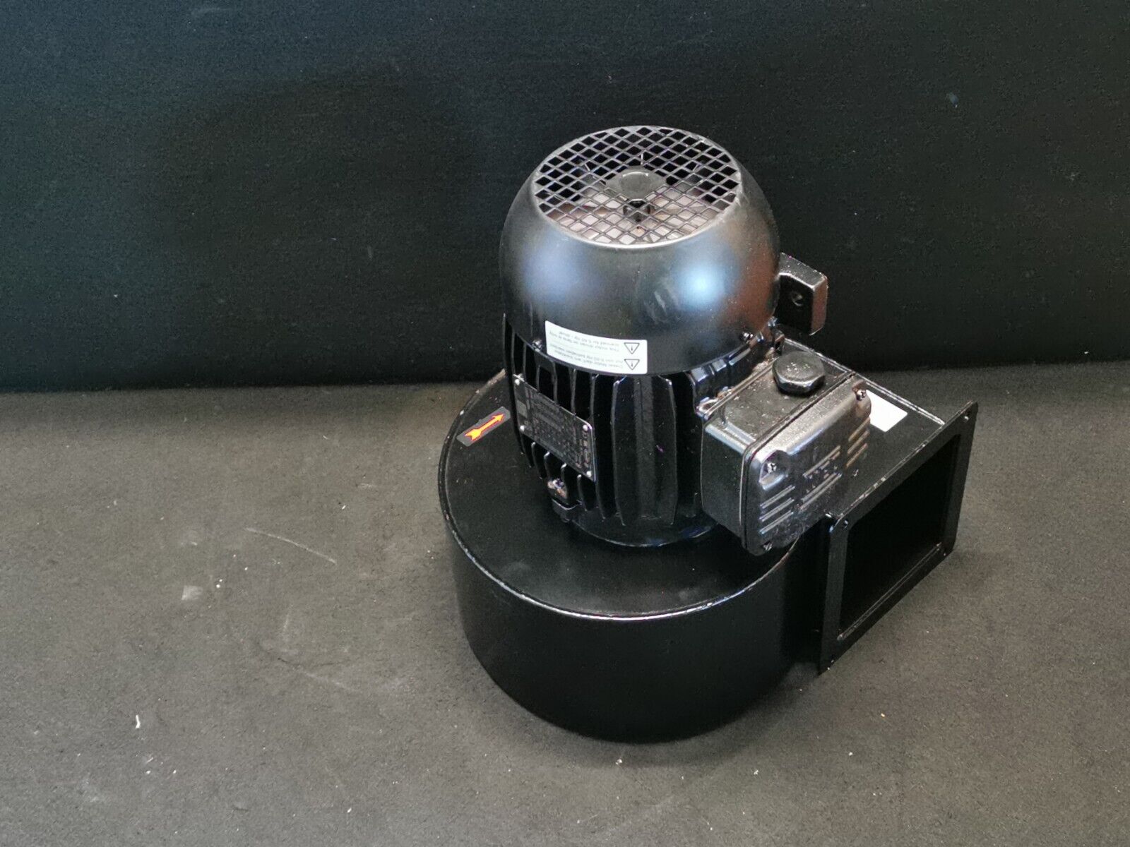 Karl Klein Ventilatorenbau DNG 7-52;LINKS