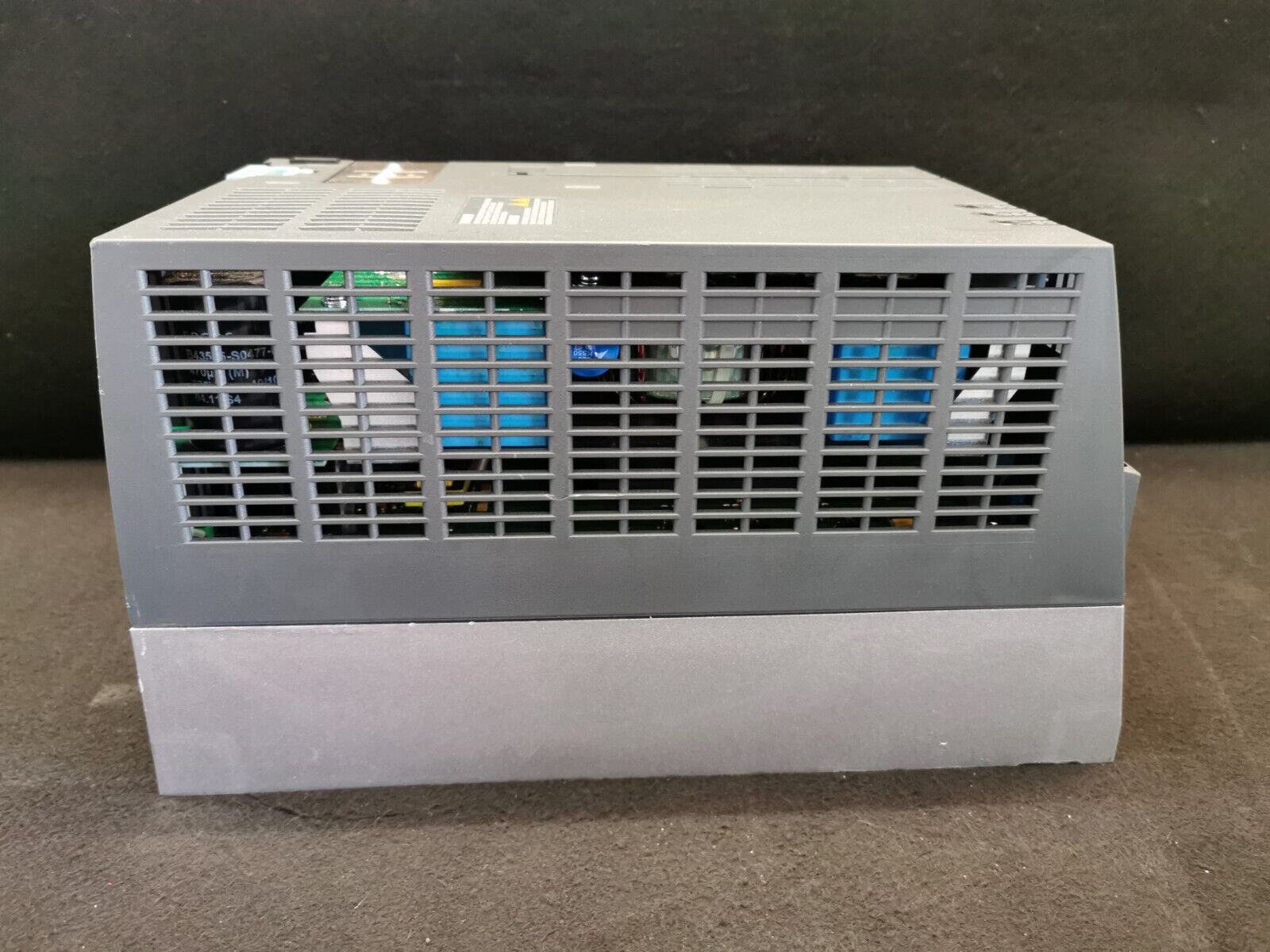 Siemens Sinamics 6SL3210-1SE22-5AA0 Version C02