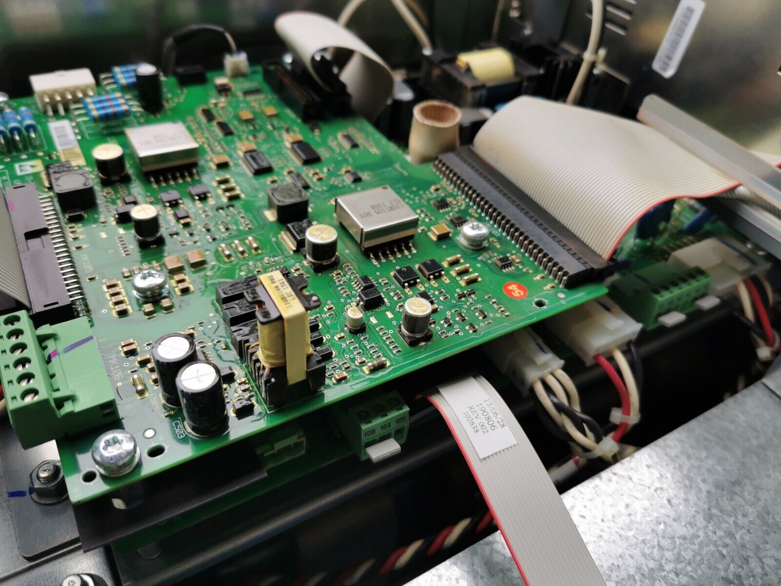 Lenze E94ASHE2454A22NNNN (1591733)