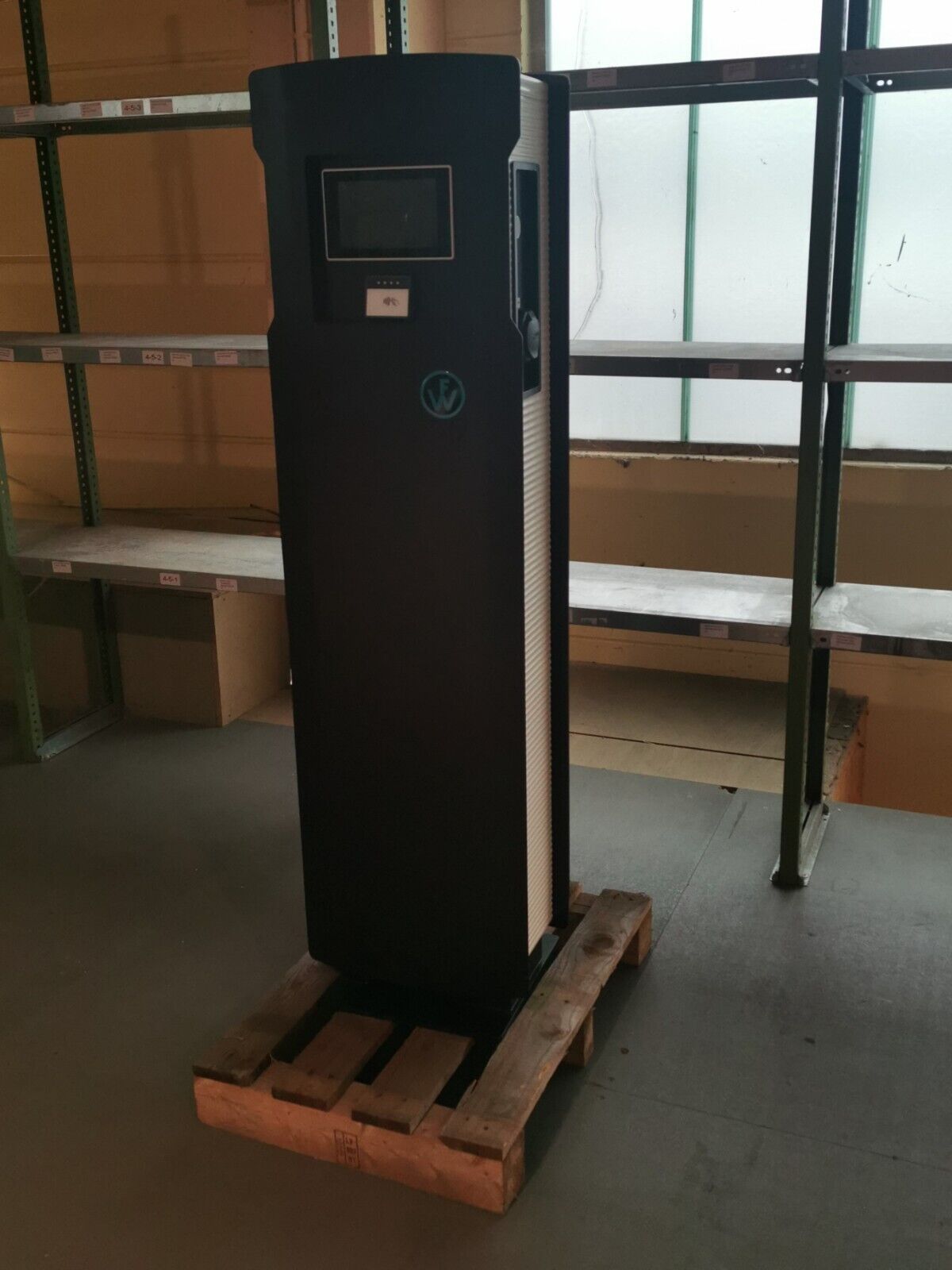 Bosecker Evolution 350 Stromladesäule E21G015520C0 Ladesäule 2x Ladepunkte Typ 2