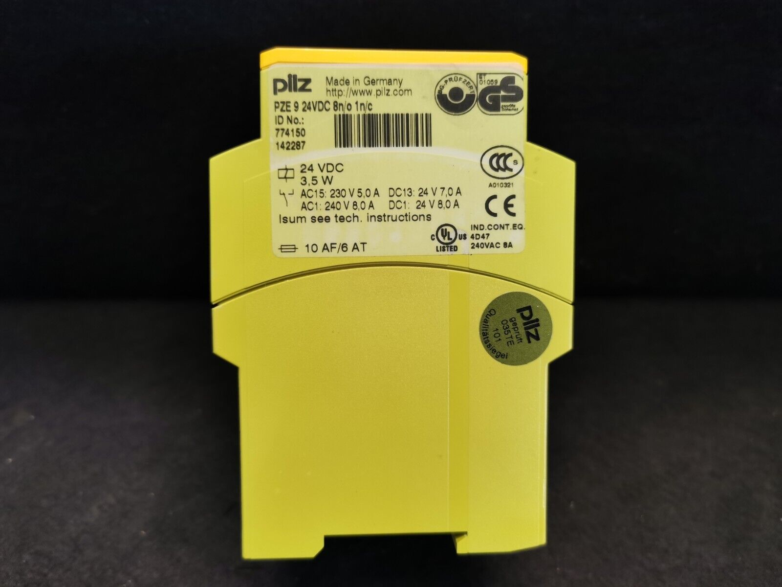 Pilz PZE 9 24VDC 8n/o 1n/c ID No: 774150