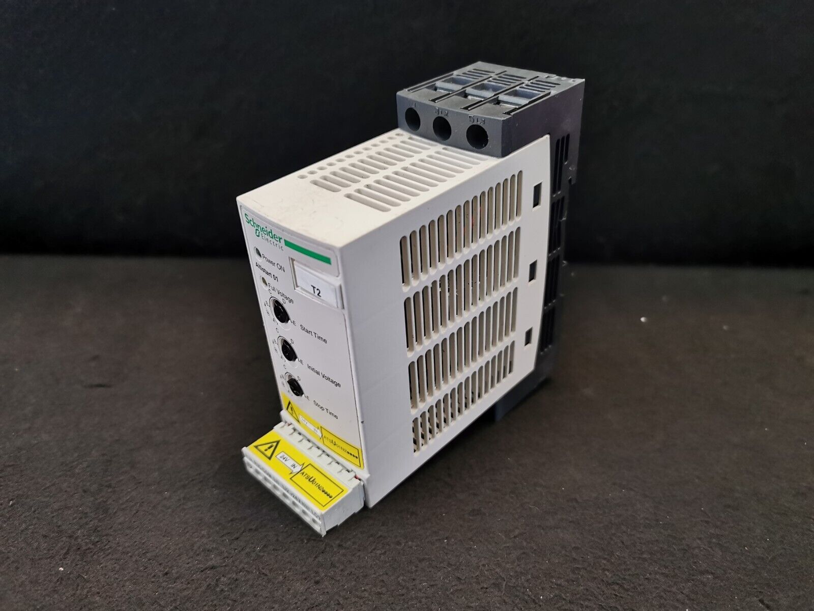 Schneider Electric ATSU01N212LT